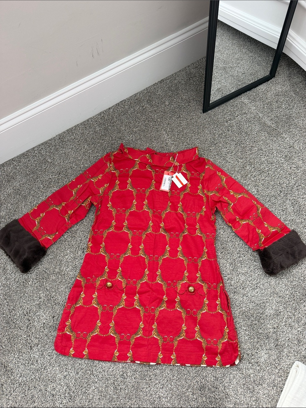 NWT Tizzie Red Cheetah Tunic w/ fur cuffed 3/4 sleeves- $35